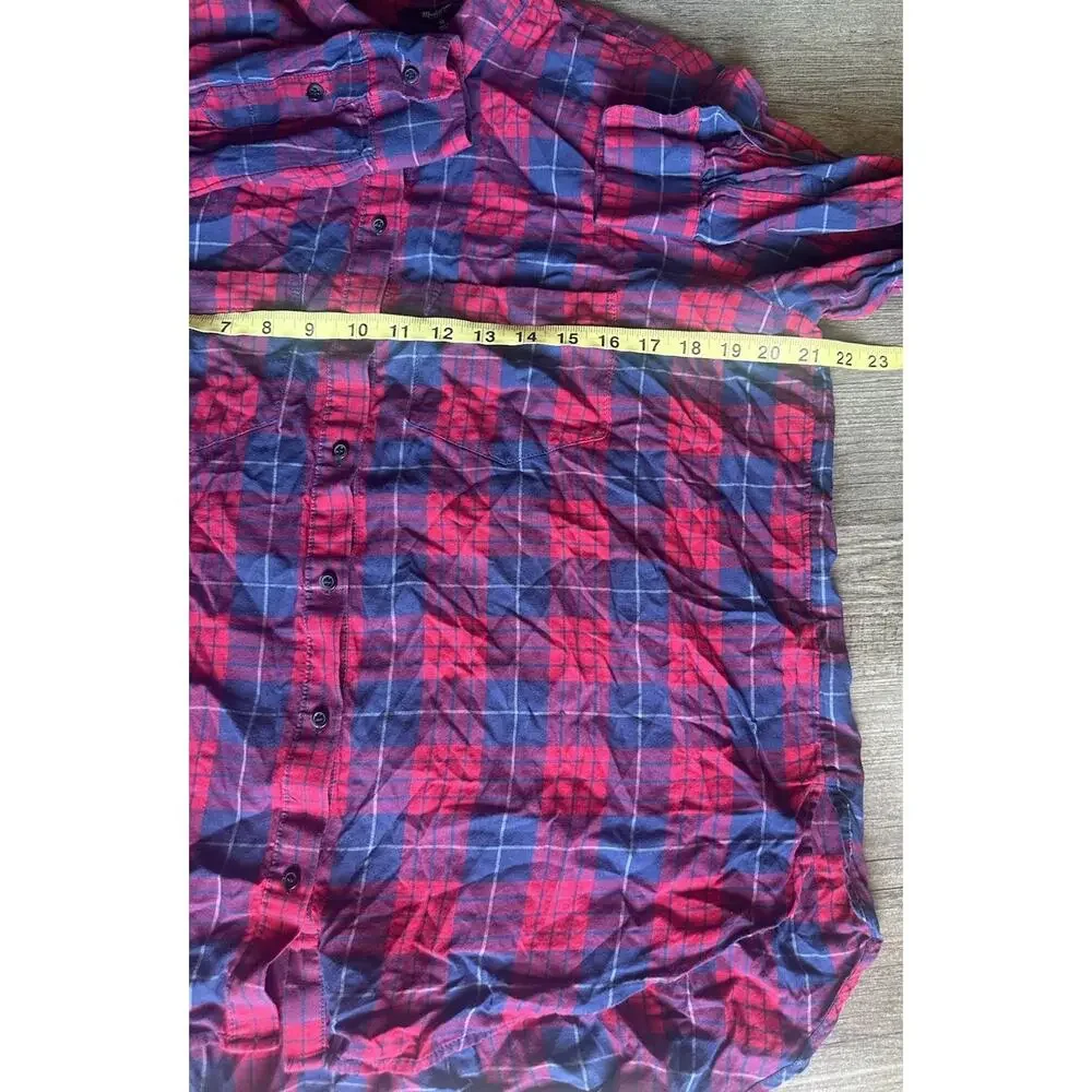 J.Crew Boy Fit Women's Size M Red / Blue Plaid Button-Up 100% Cotton Shirt - Picture 12 of 16